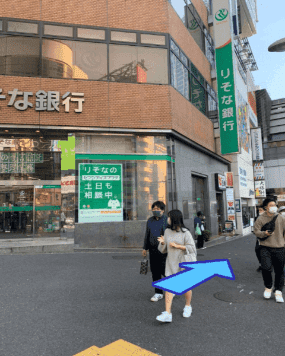 ハチ公口からの道順5